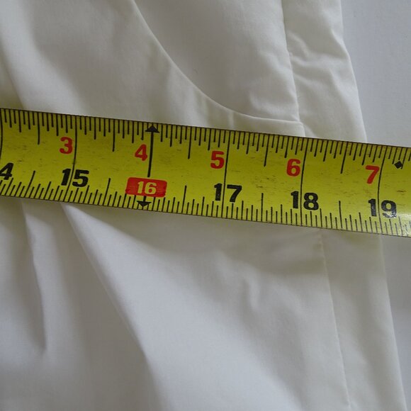 Banana Republic White Pleated Skirt Women Size 4 With Side Zipper Lined Pockets - Picture 11 of 12